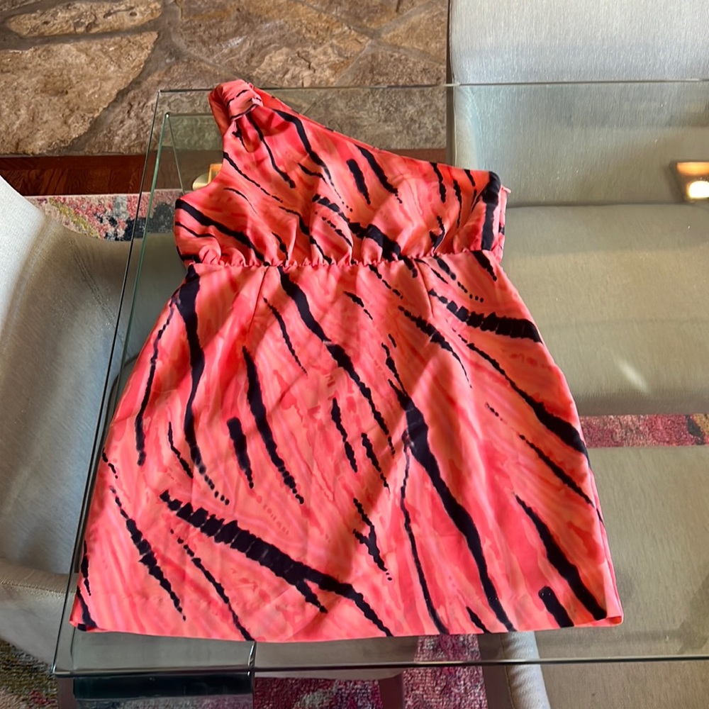 5/48 One-Shoulder Coral Pink and Black Printed Dress